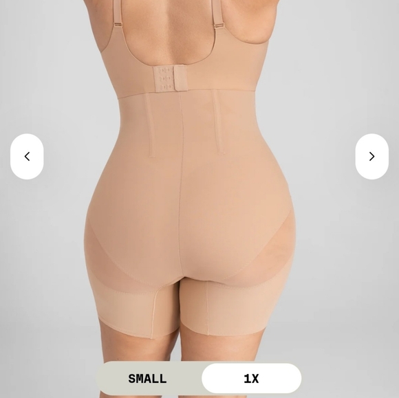 Superpower Short - Picture 2 of 5